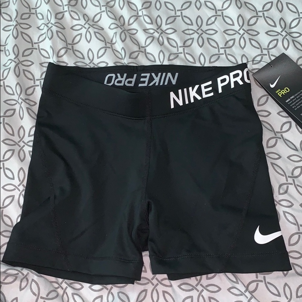 Nike Pro Women’s Shorts